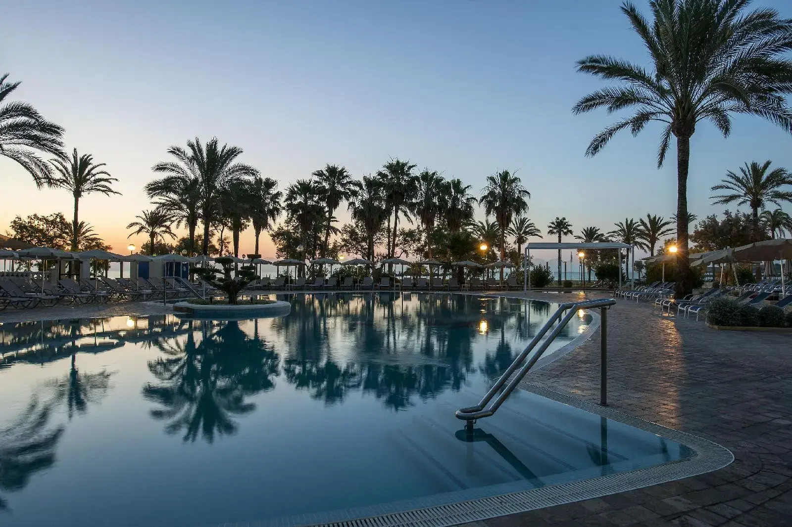 Photo - CM Castell de Mar