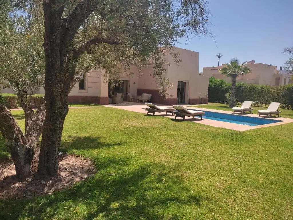 Foto - Villa isolée 4 façades avec piscine