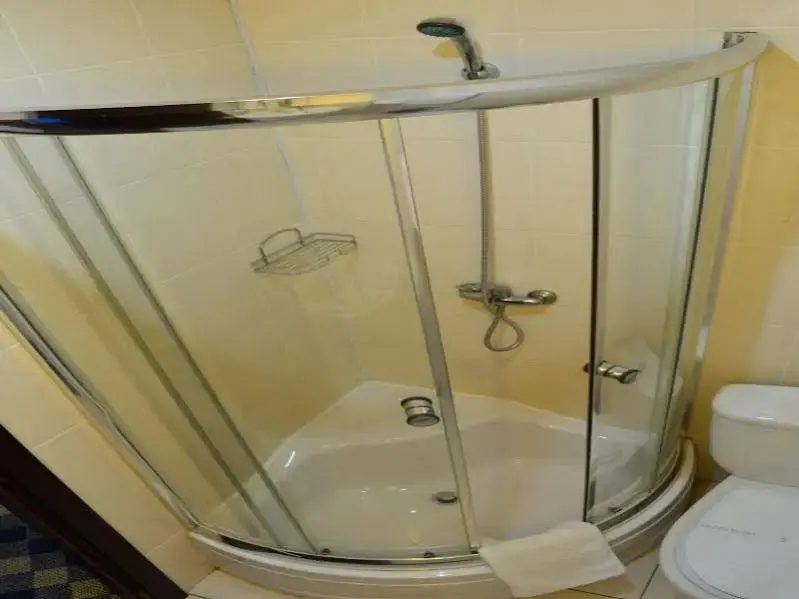 Photo - Plus Hotel