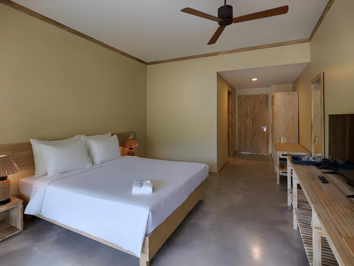 Lahana Phuquoc Resort