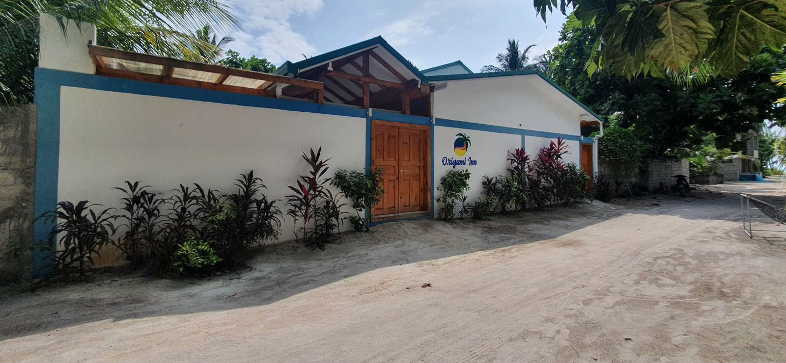 ORIGAMI INN HIMANDHOO