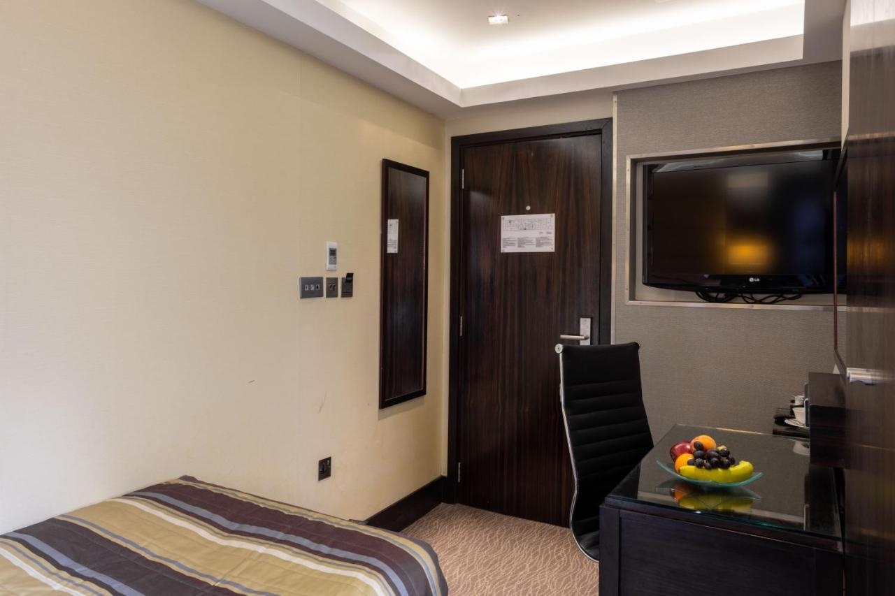 Photo - Park Grand Mayfair