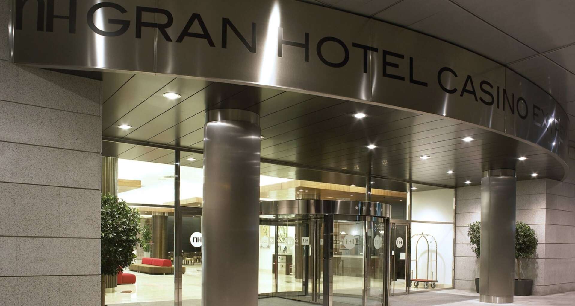Photo - NH Gran Hotel Casino de Extremadura