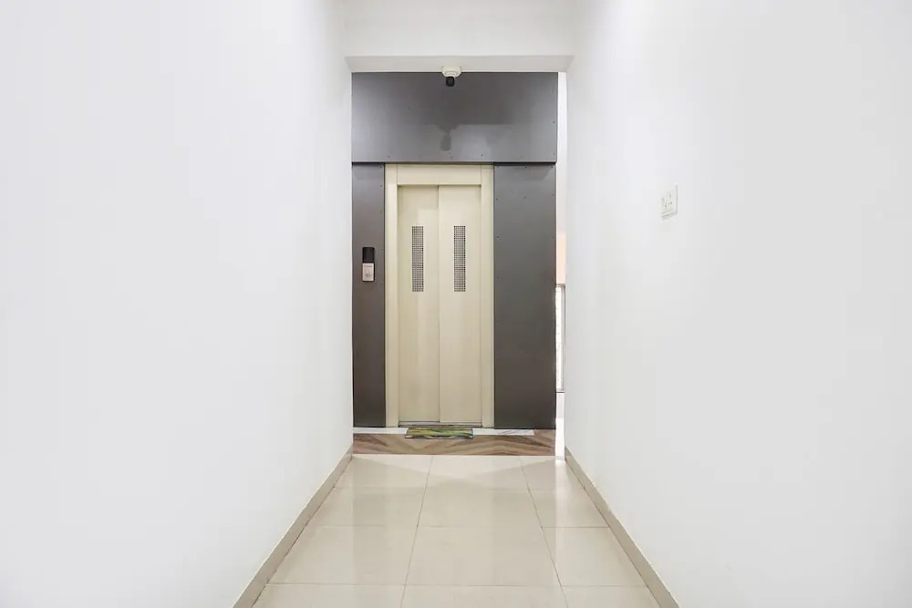 Photo - FabHotel White House