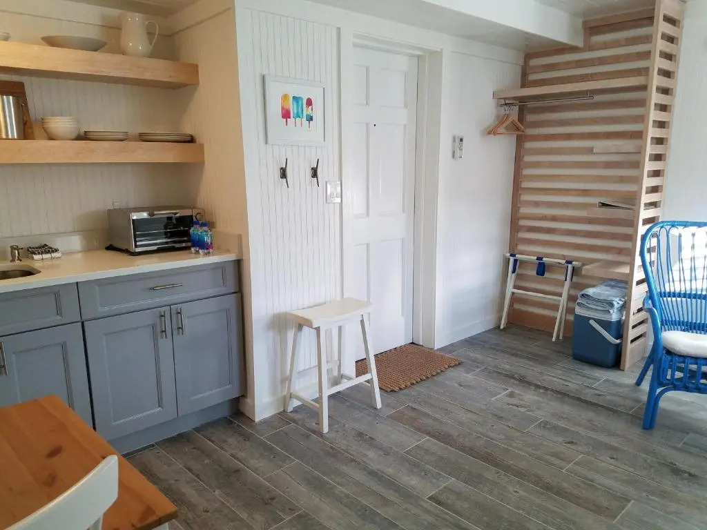 Photo - Inn on the Beach