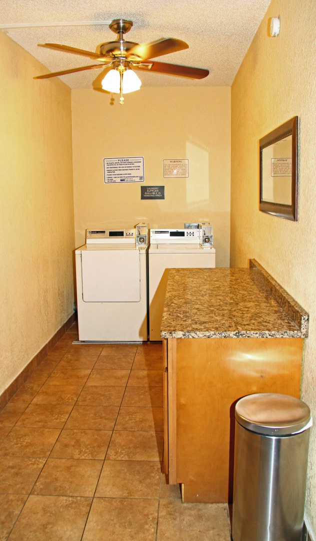 Foto - Best Western Plus Universal Inn - Free Shuttle to Universal Studios!