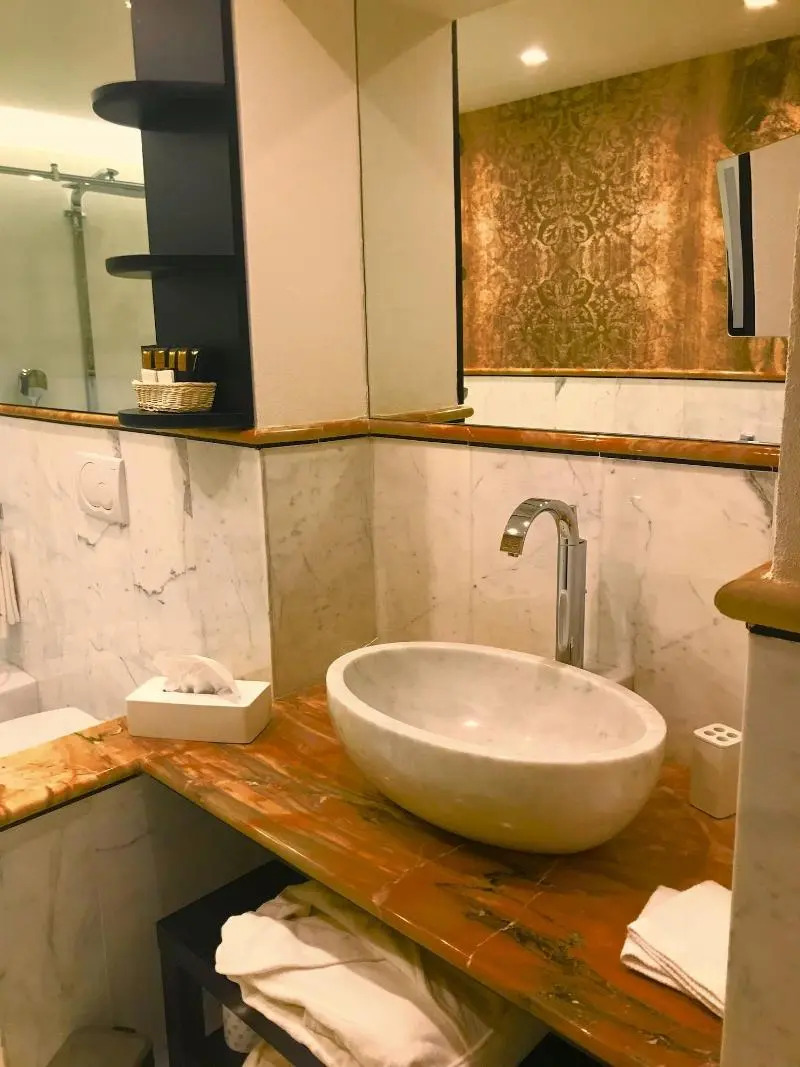 Photo - Royal Palace Hotel