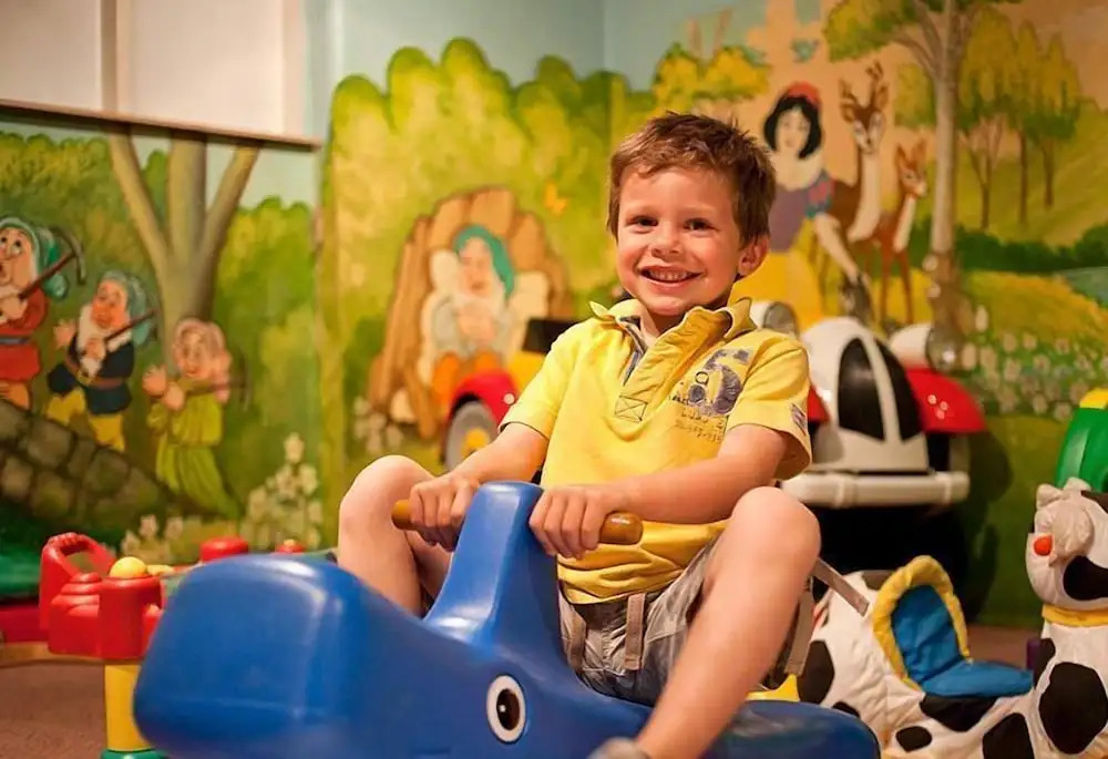 Photo - St Ives Hotel