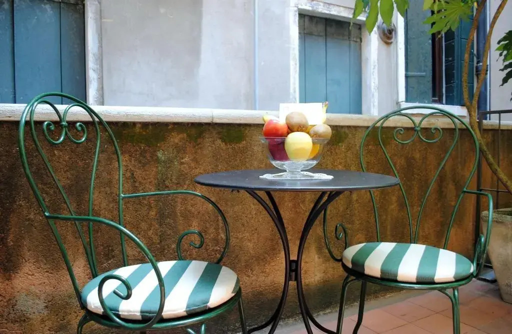 Photo - Palazzo del Giglio