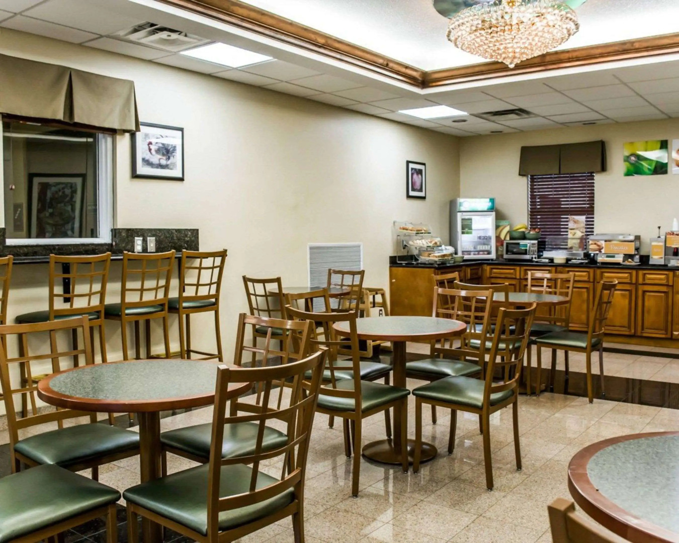 Foto - Quality Inn Tampa Airport - Cruise Port