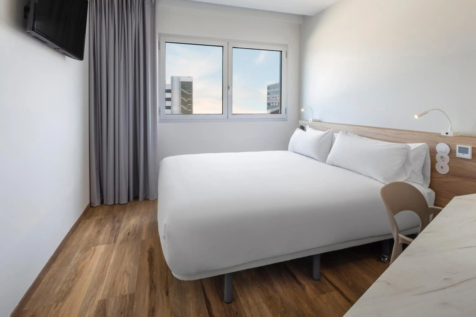 Photo - B&B HOTEL Lisboa Aeroporto
