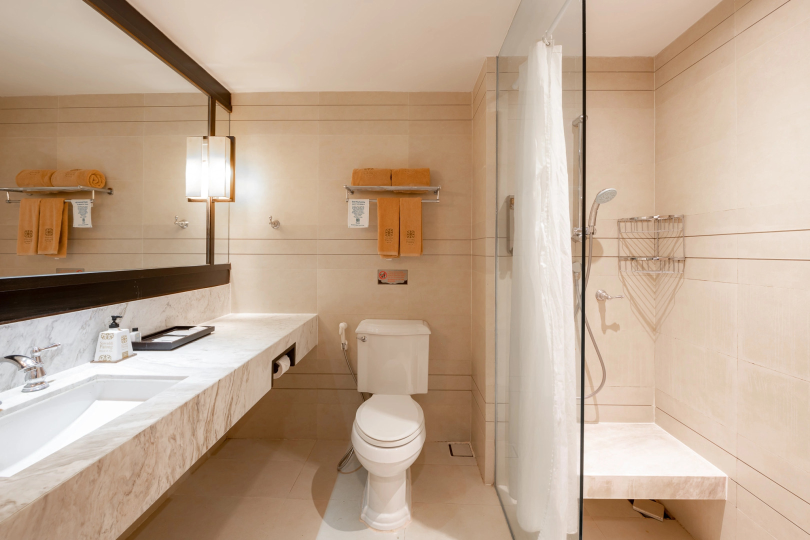 Photo - Sawaddi Patong Resort & Spa by Tolani