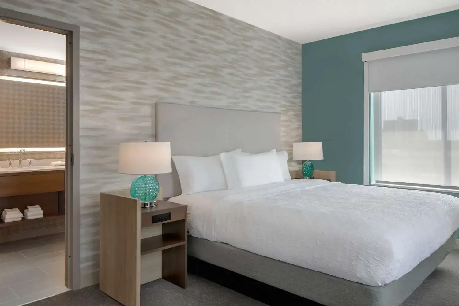 Photo - Home2 Suites By Hilton Jacksonville Downtown