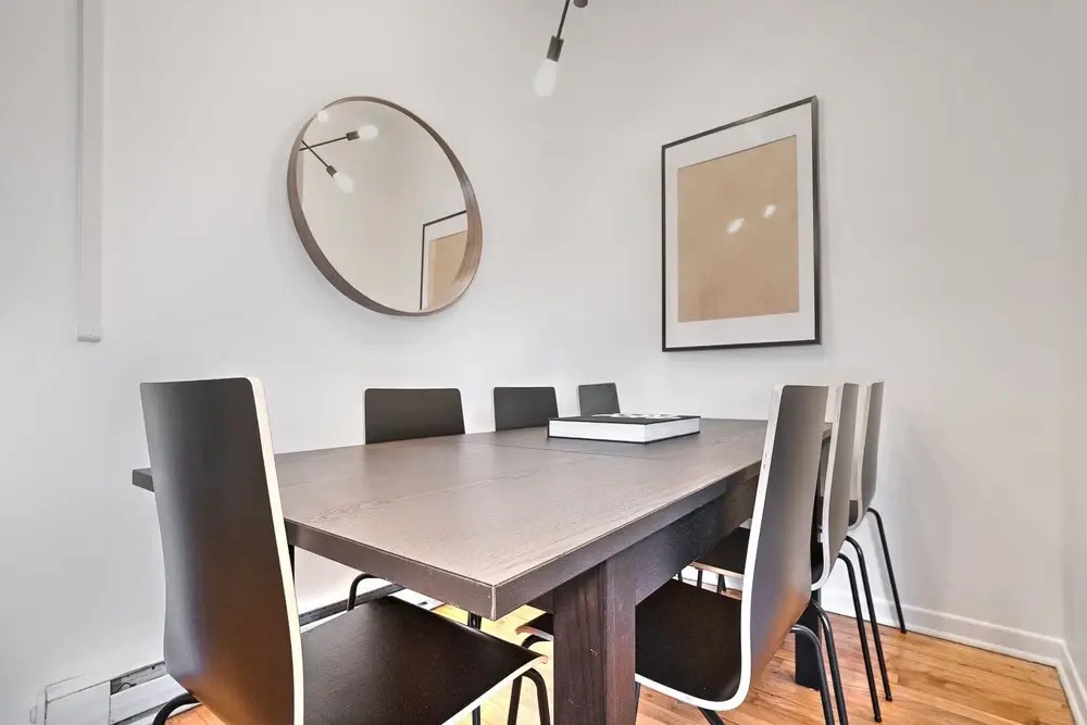 Photo - LiV MTL Avenue