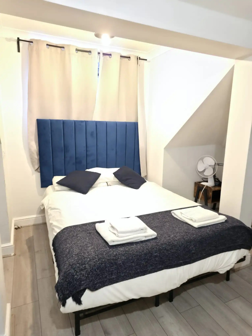 Photo - Golders Park Hotel