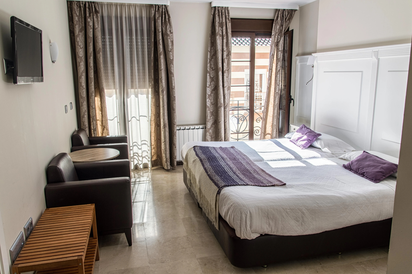 Photo - Hotel Sevilla