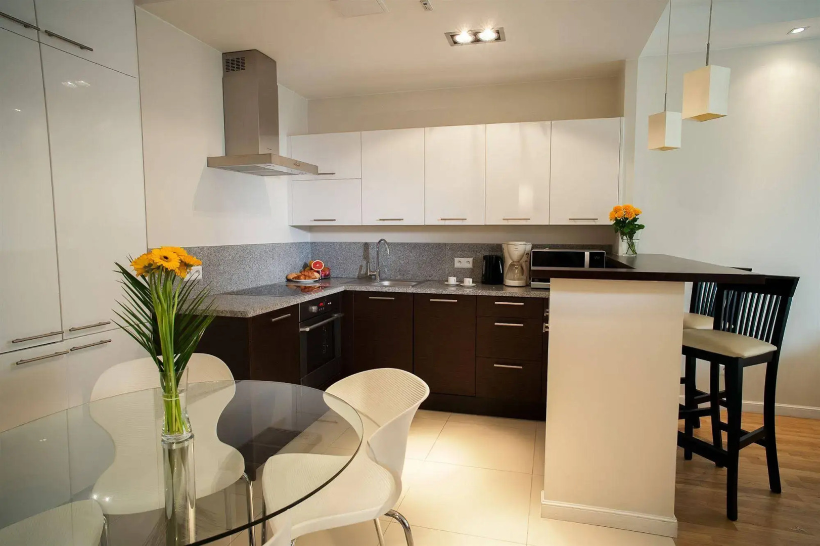 Photo - Platinum Towers E-Apartments