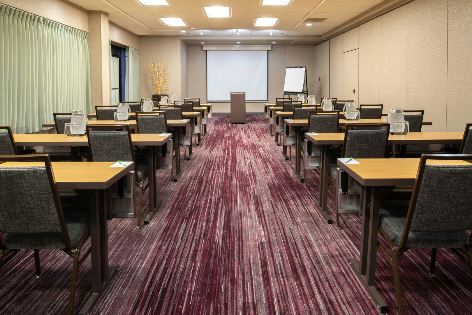 Foto - Courtyard by Marriott Portland Airport