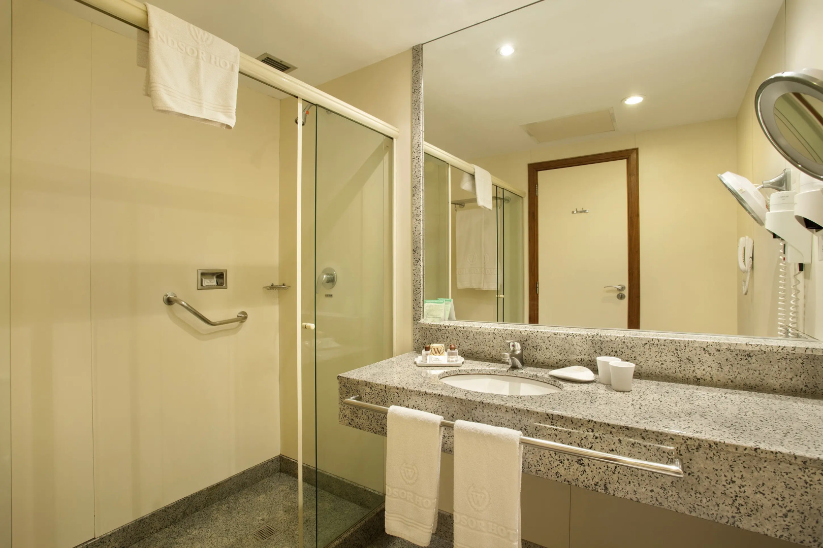 Photo - Windsor Asturias Hotel