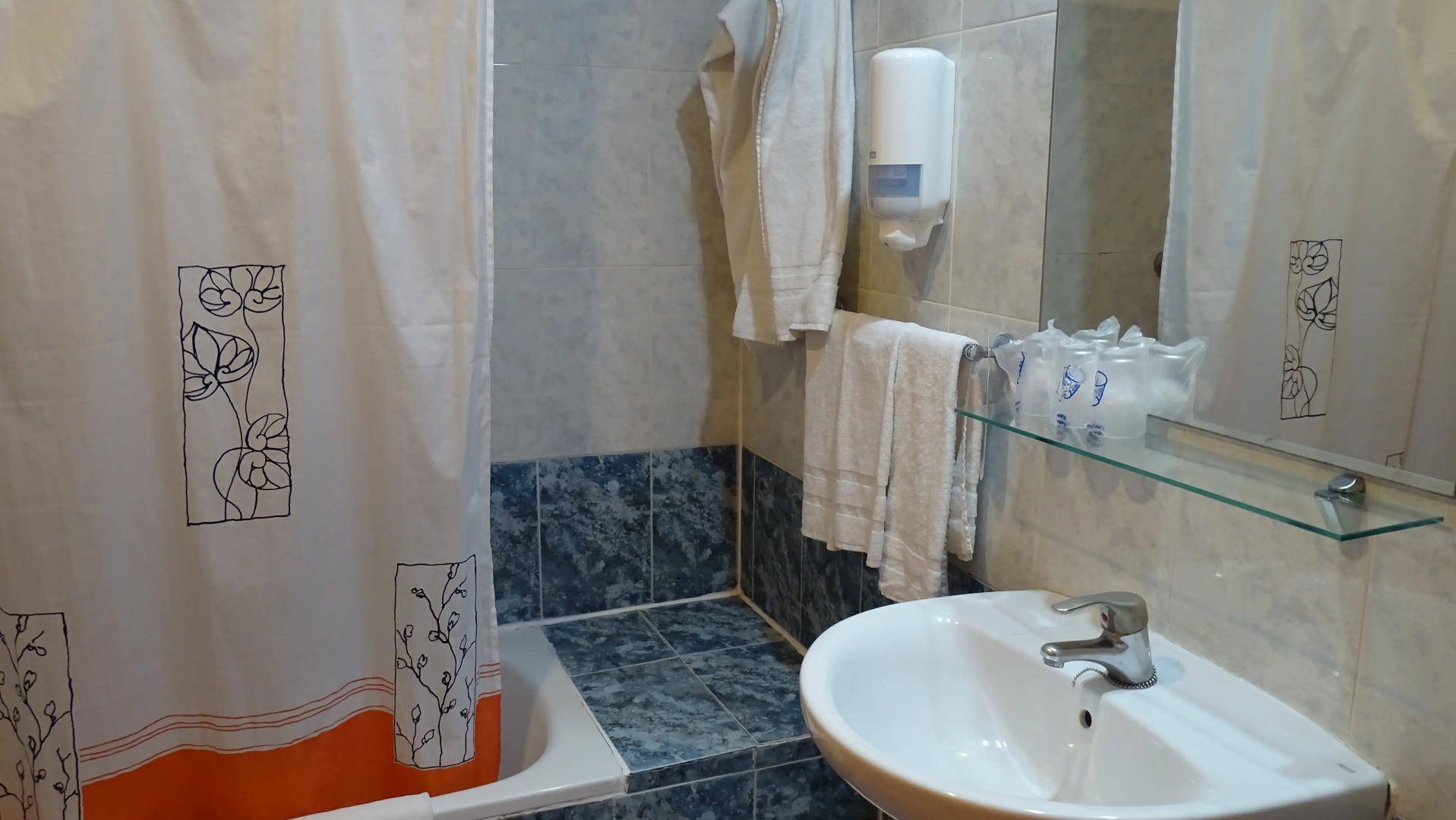 Photo - Hotel Olas de Almuñécar