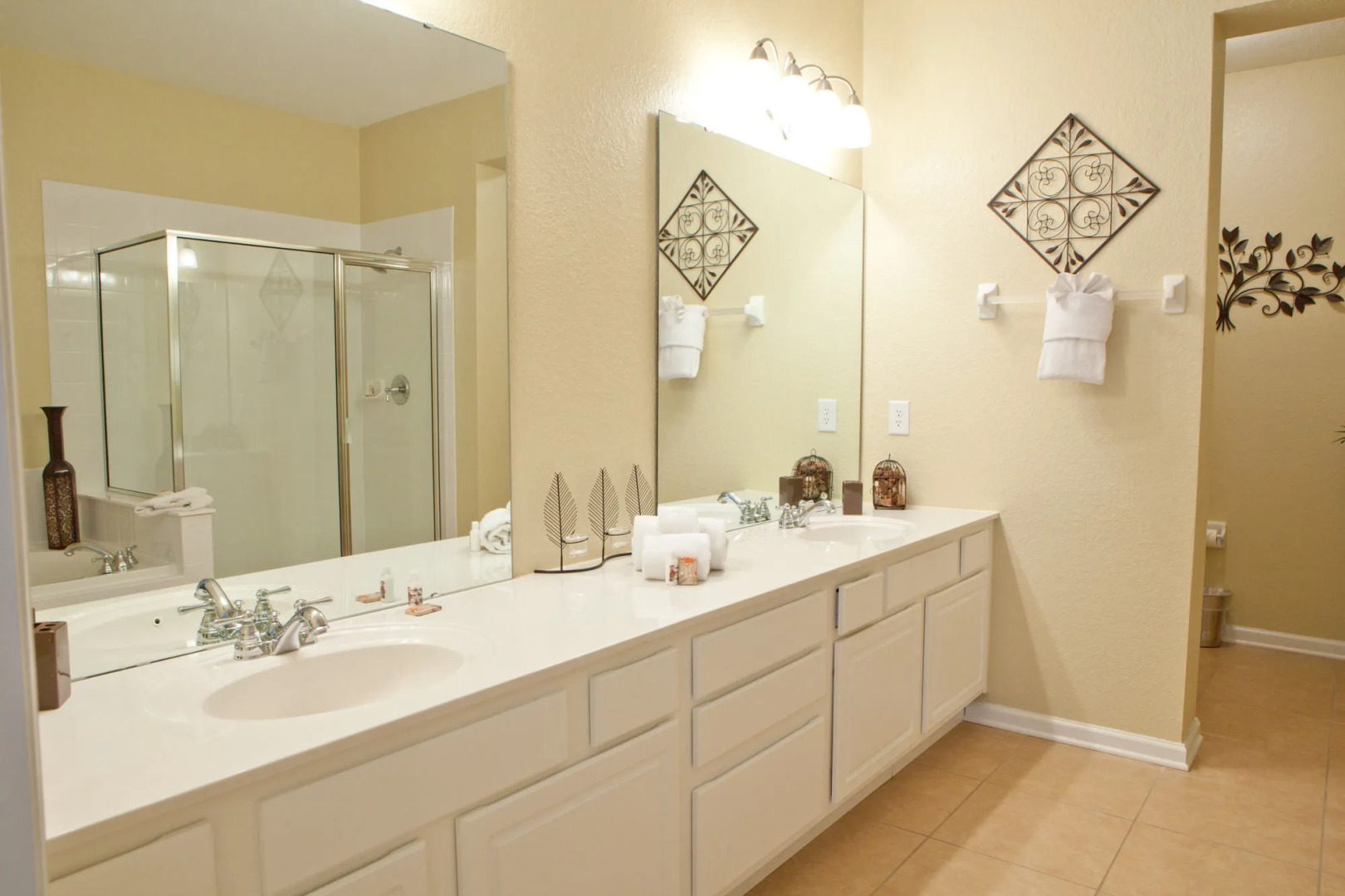 Photo - Vista Cay Resort by Millenium at Universal Blvd.