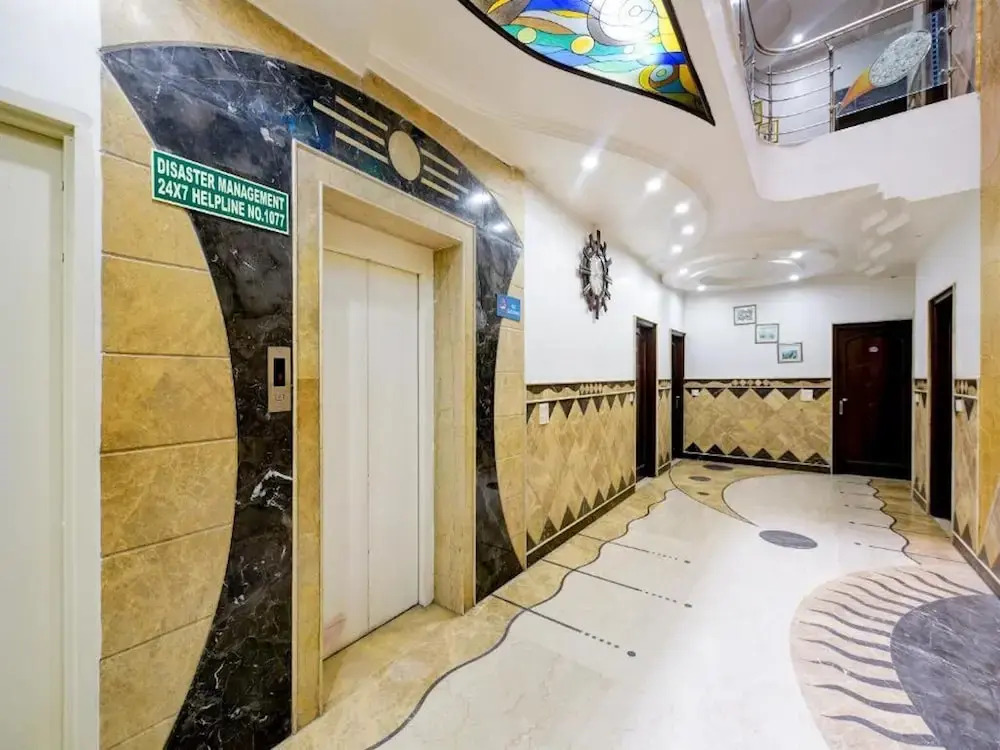 Foto - Hotel Legend International -Just a min walk from New Delhi Railway Station