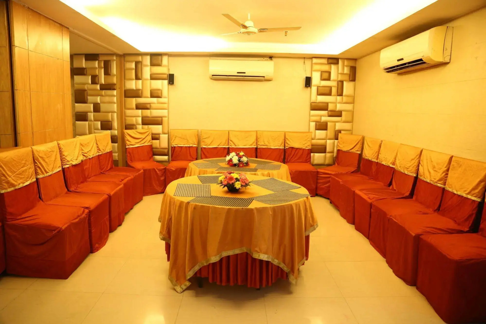Photo - JRD Luxury-Business Hotel