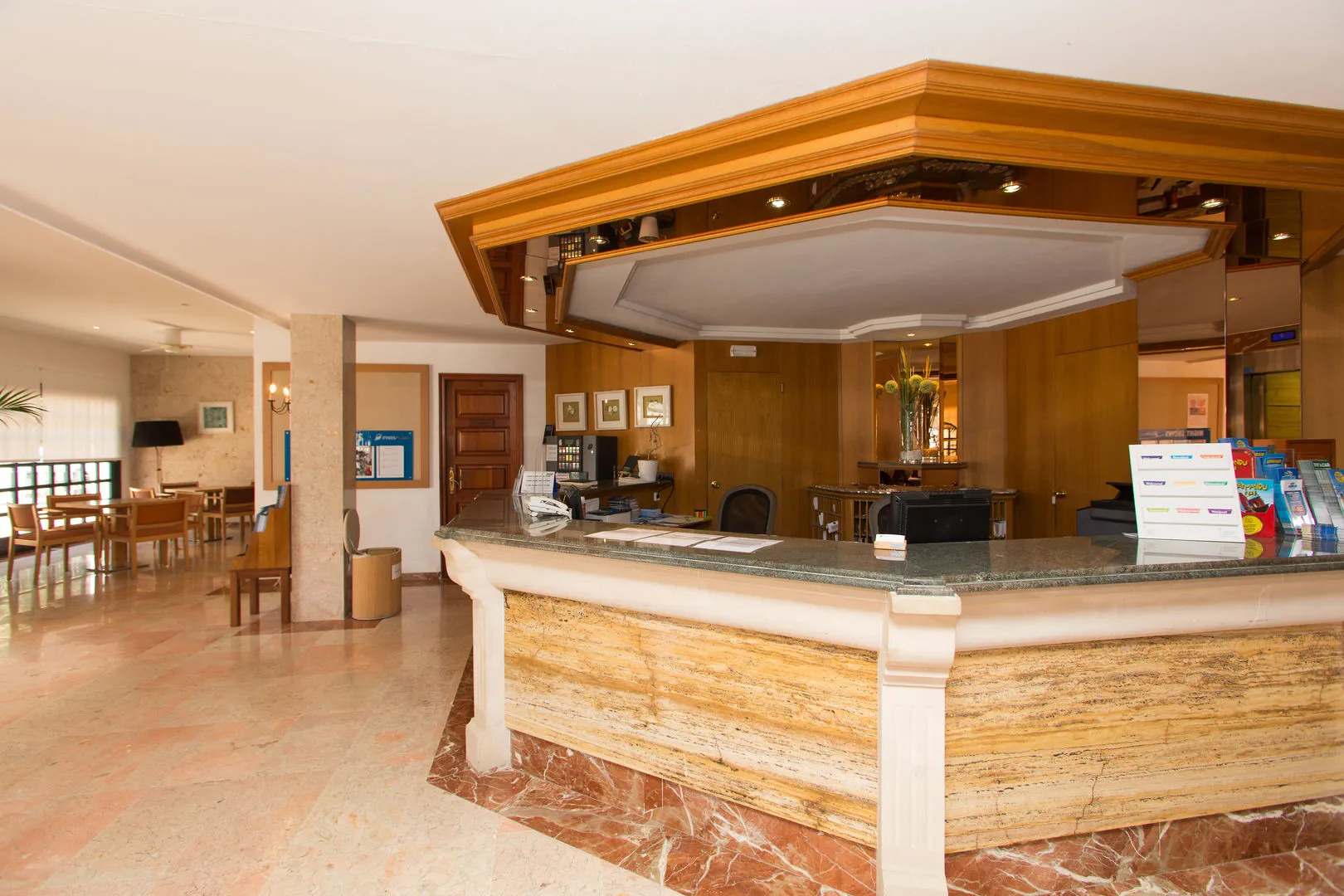 Photo - Hotel Pinos Playa