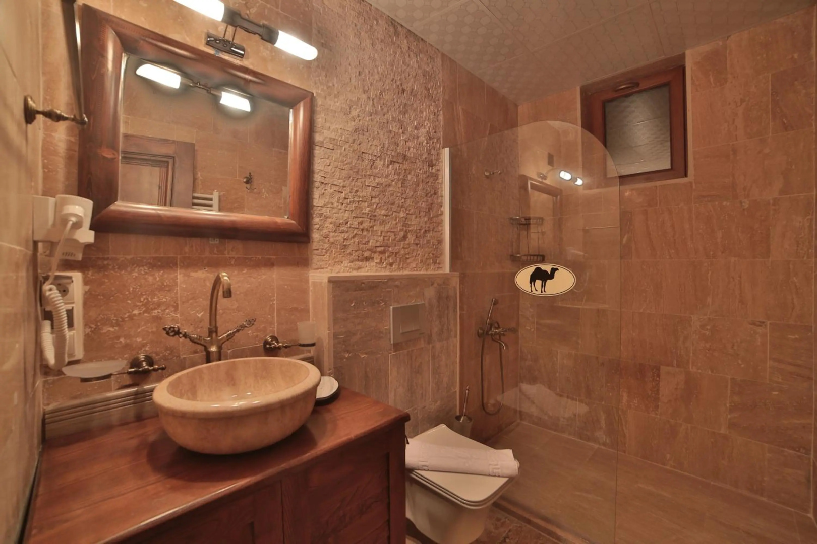 Foto - Caravanserai Inn Hotel