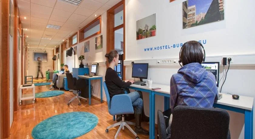 Photo - Hostel Bureau