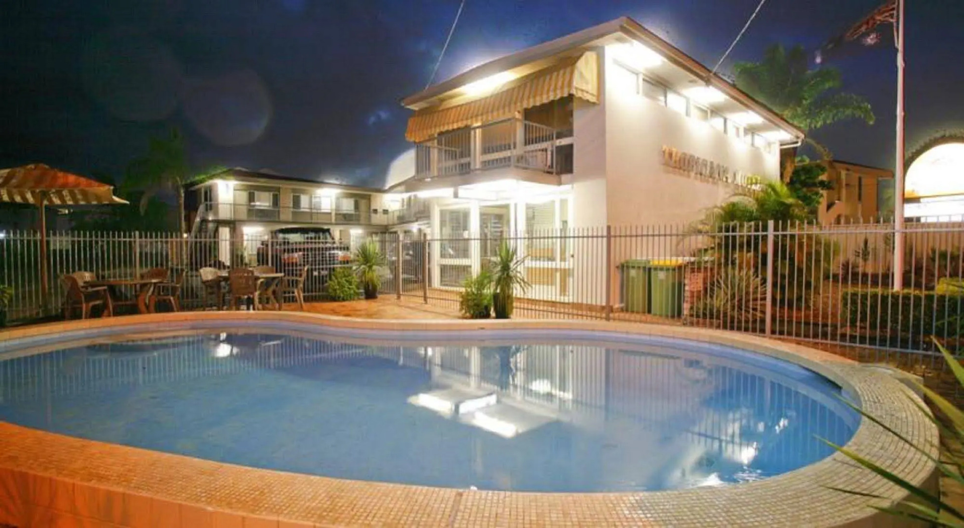 Foto - Tropicana Motel