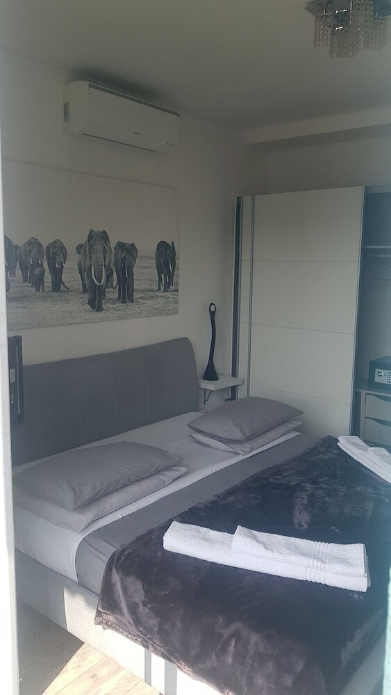 Photo - The Mountains