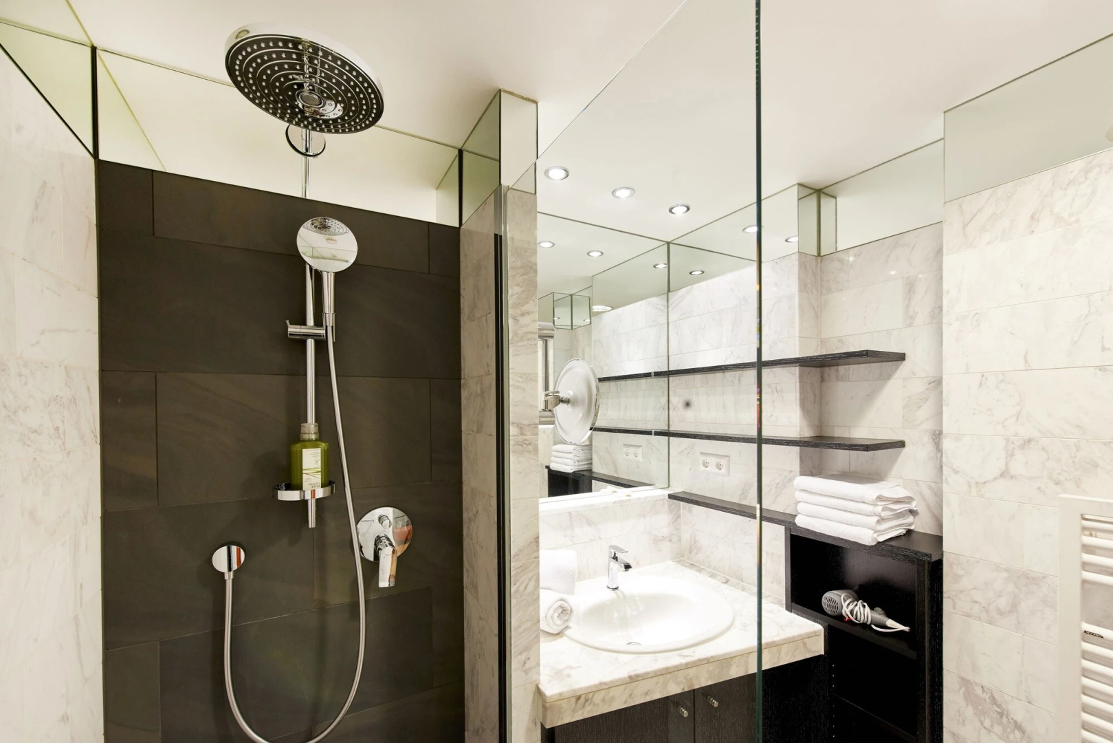 Foto - Singerstrasse 21-25 Aparthotel 350m next to St Stephen's Square