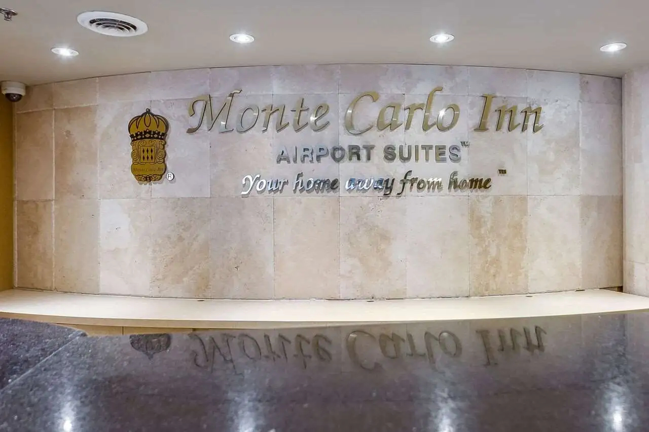 Foto - Monte Carlo Inn Airport Suites