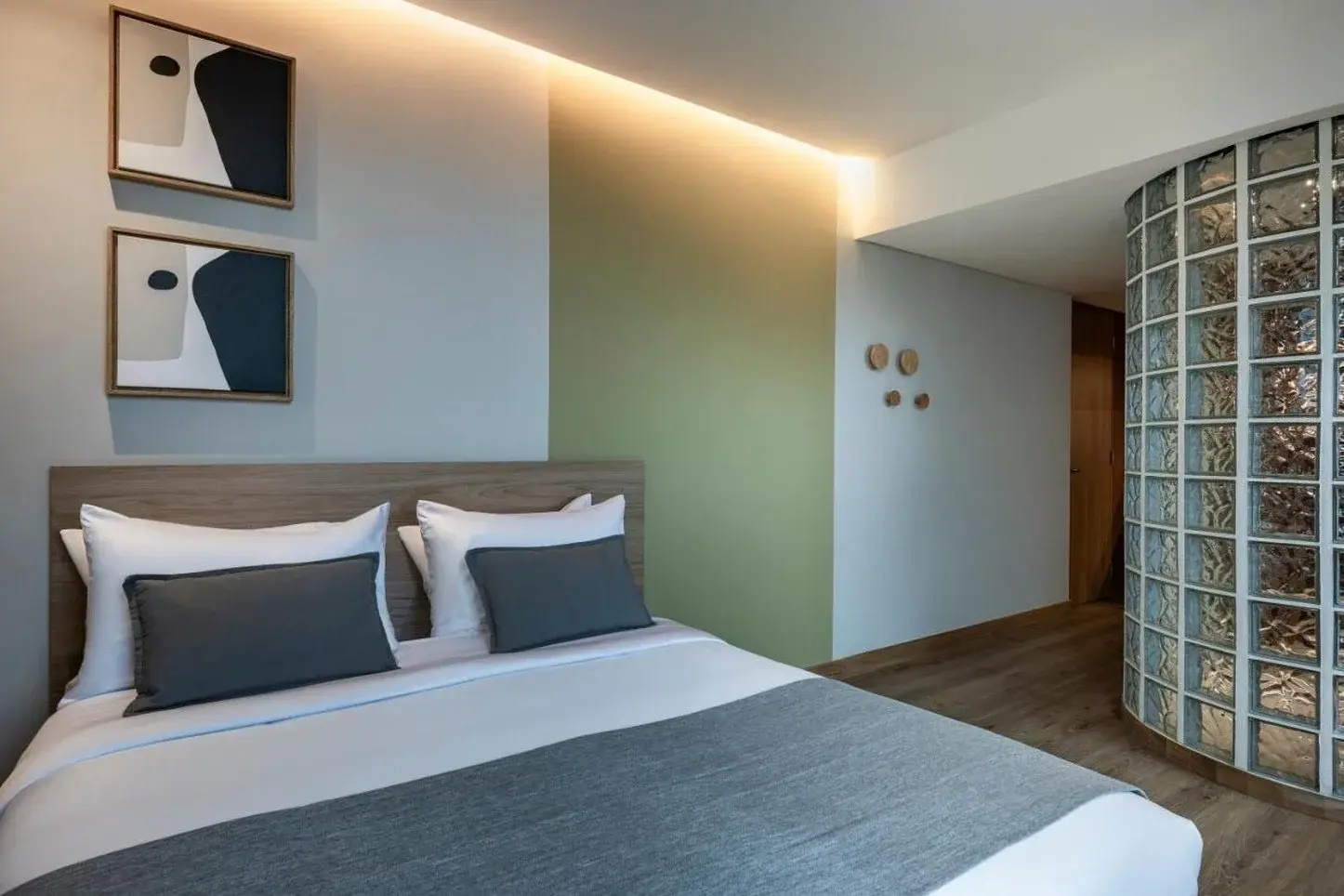 Photo - Heiss Hotel By Jalo