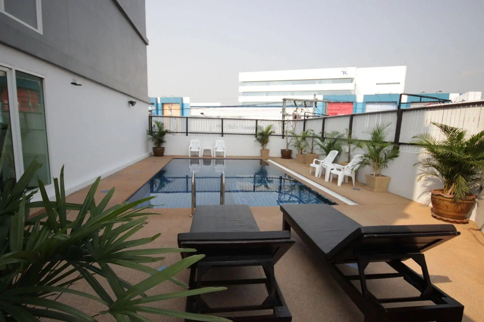 Foto - Airport Resident