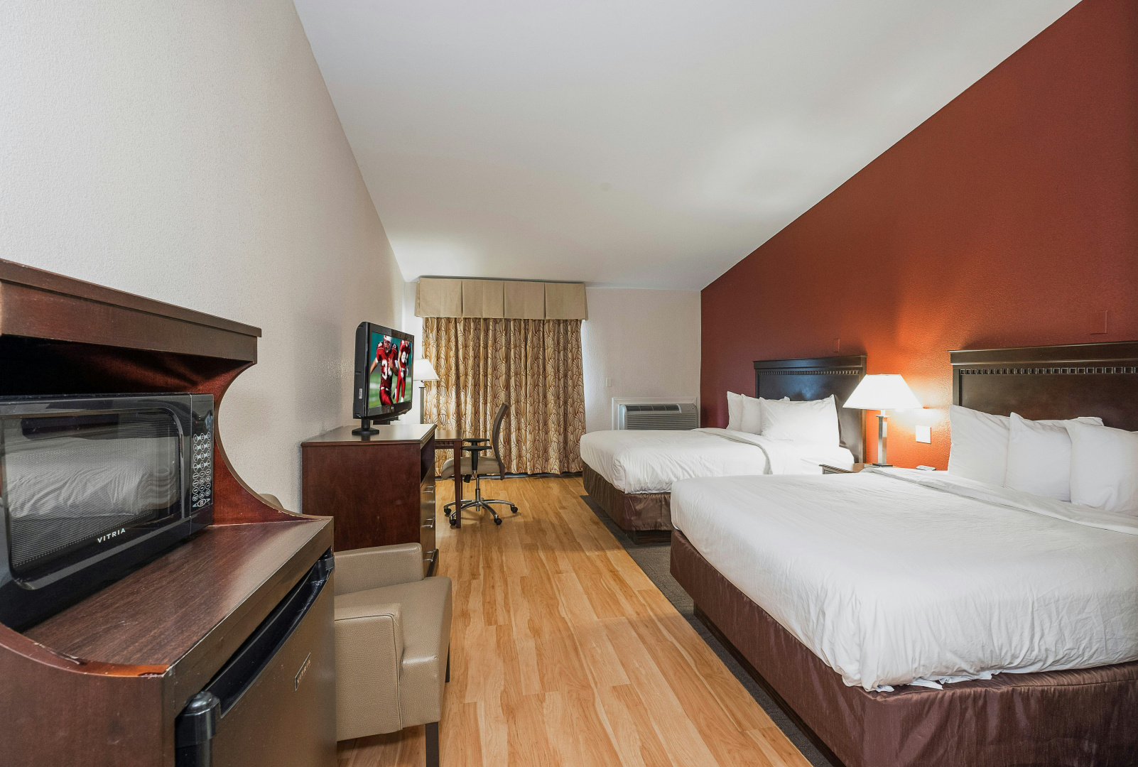 Foto - Red Roof Inn & Suites Mt Holly - McGuire AFB