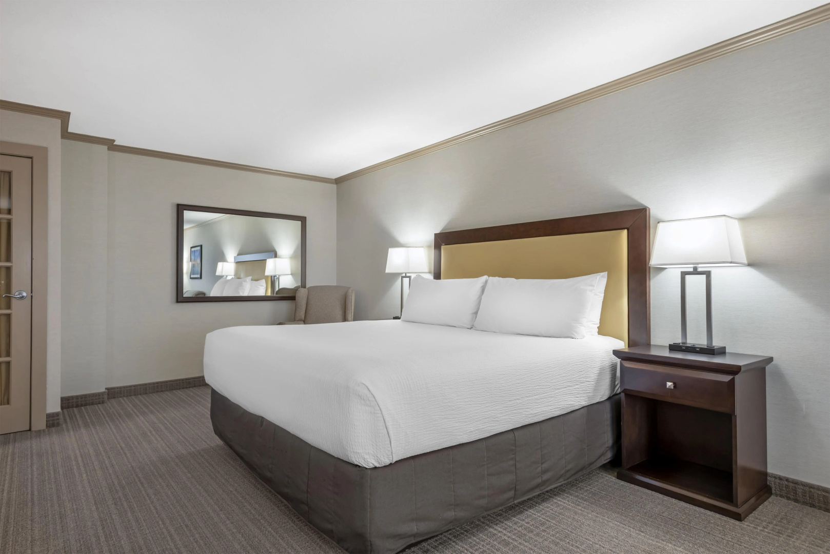 Foto - Best Western Plus Port O'Call Hotel