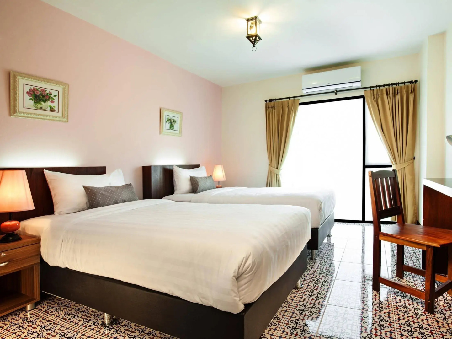 Photo - WE Valley Hotel