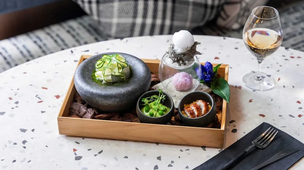 Foto - The Millennials Fukuoka