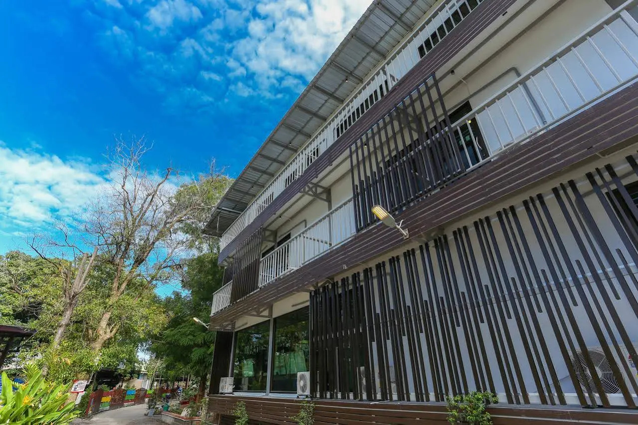 Photo - A Plus Deluxe Hotel