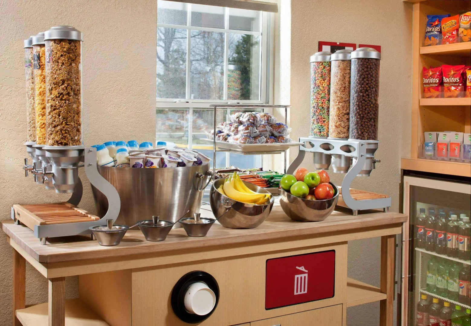 Photo - Sonesta Simply Suites Falls Church