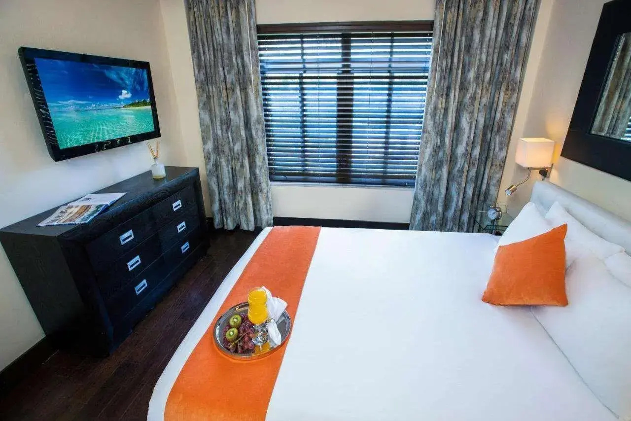 Photo - Lincoln Arms Suites