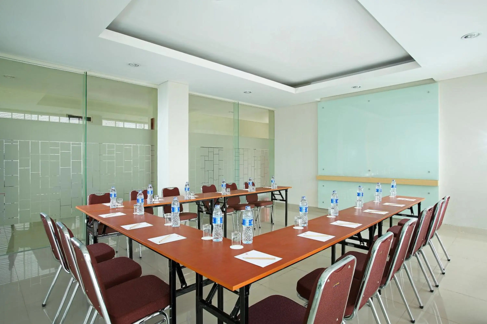 Foto - Amaris Hotel Bekasi Barat