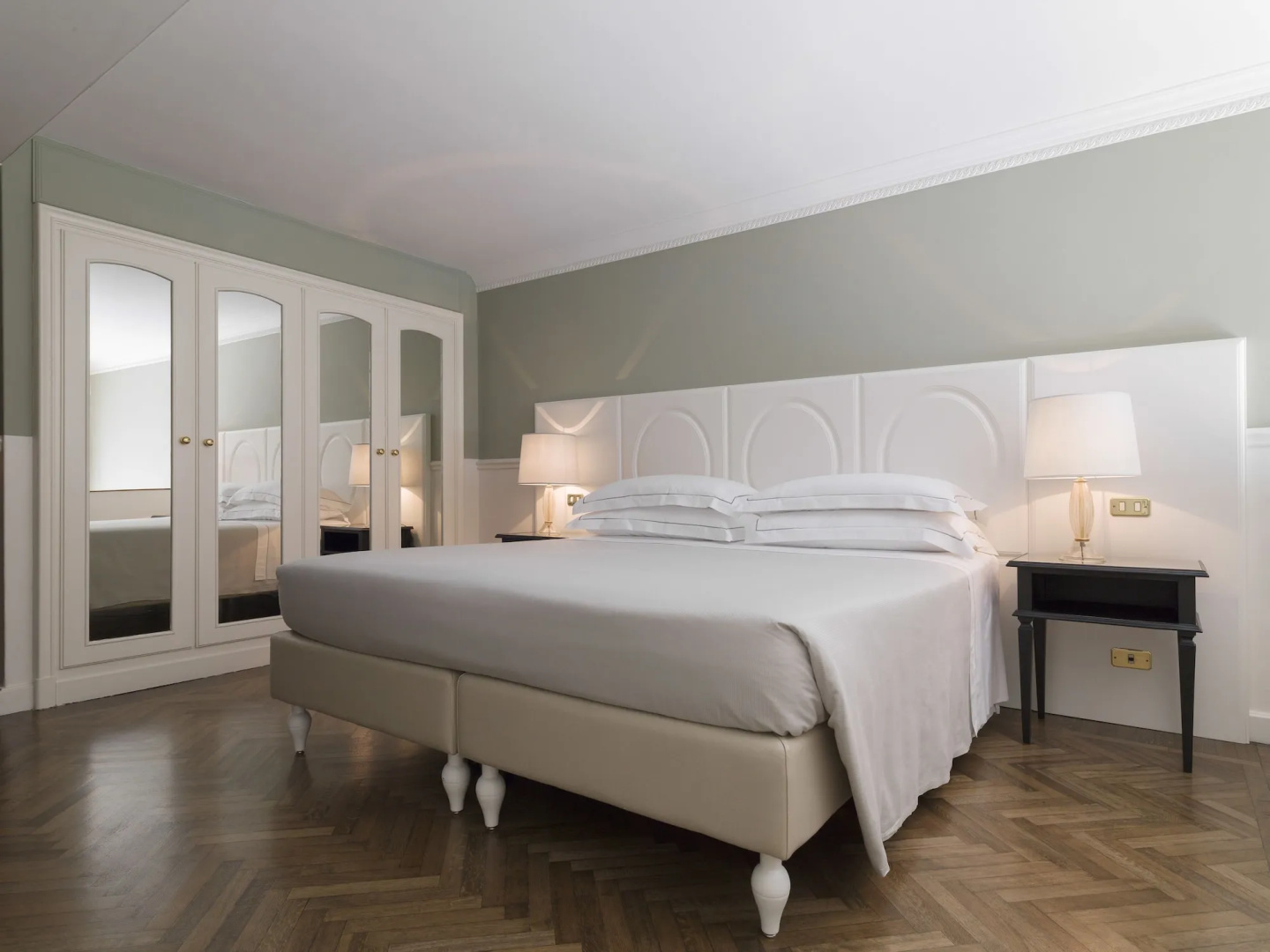 Photo - Plaza Hotel Lucchesi