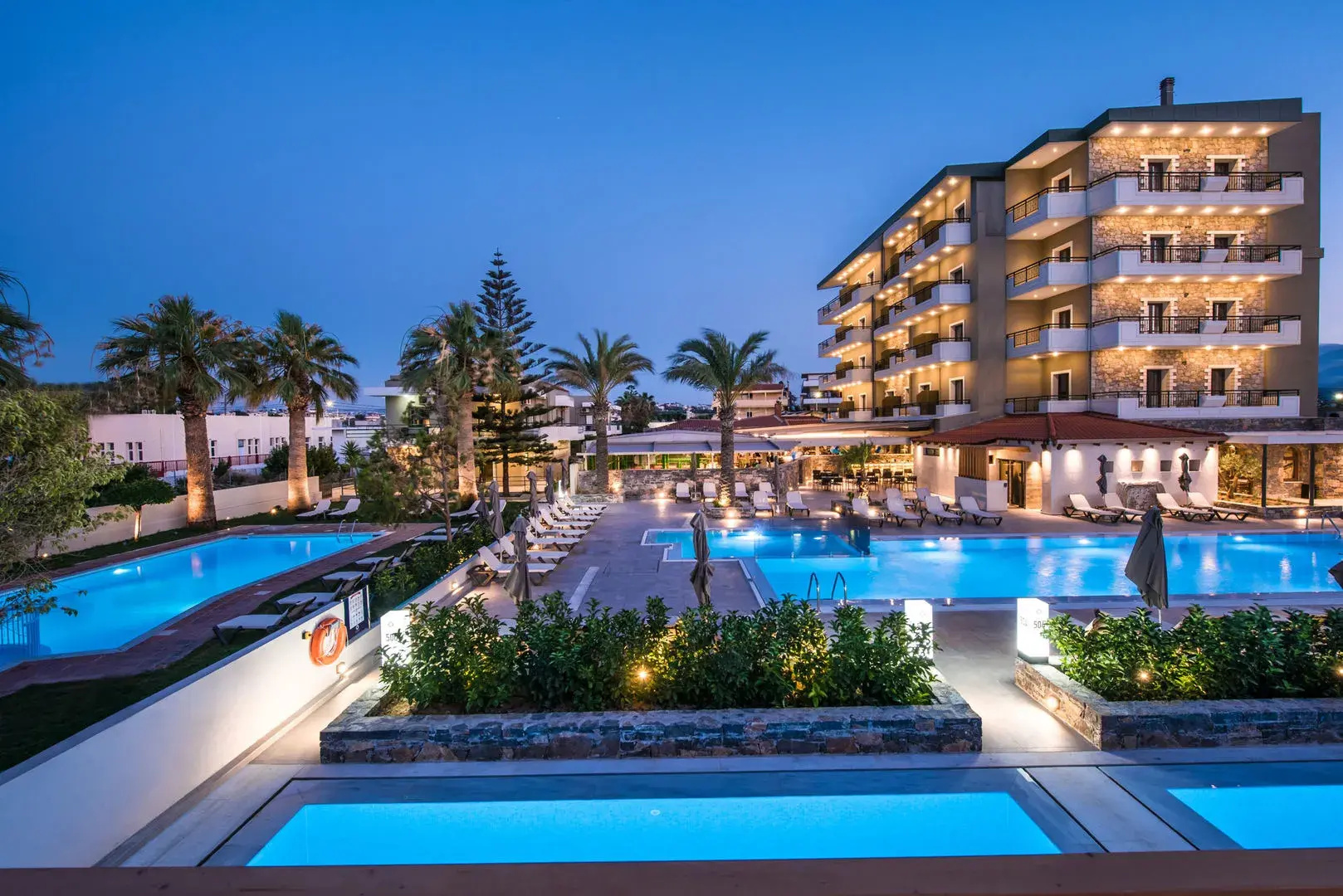 Photo - Petousis Hotel & Suites