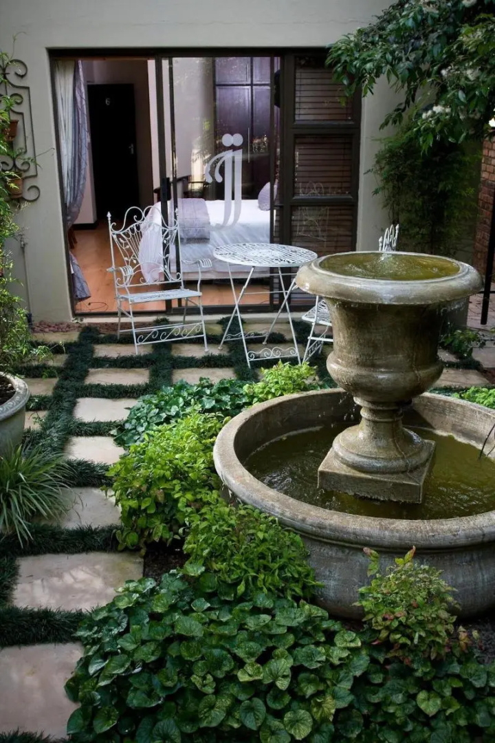 Photo - InnJoy Boutique Hotel