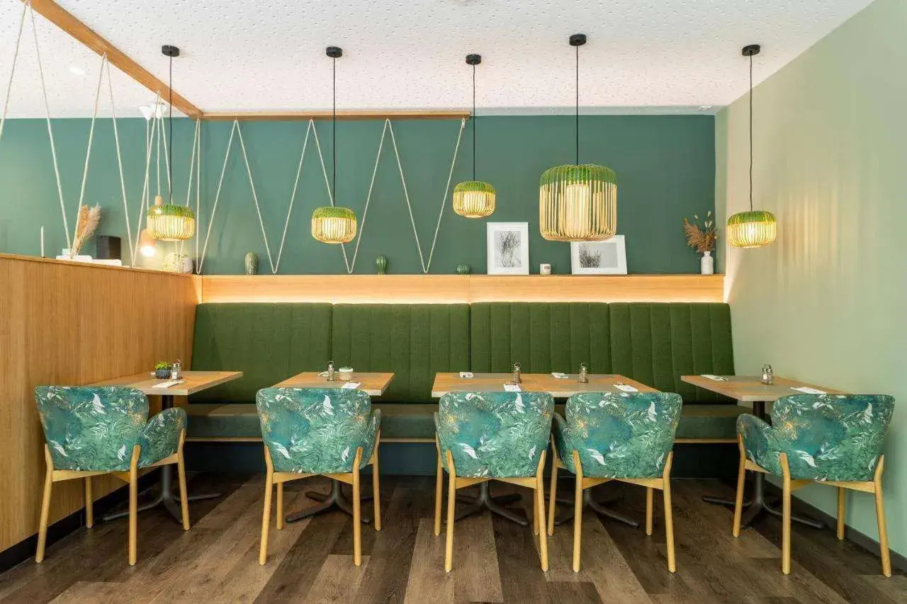 Photo - The Weekend Hotel