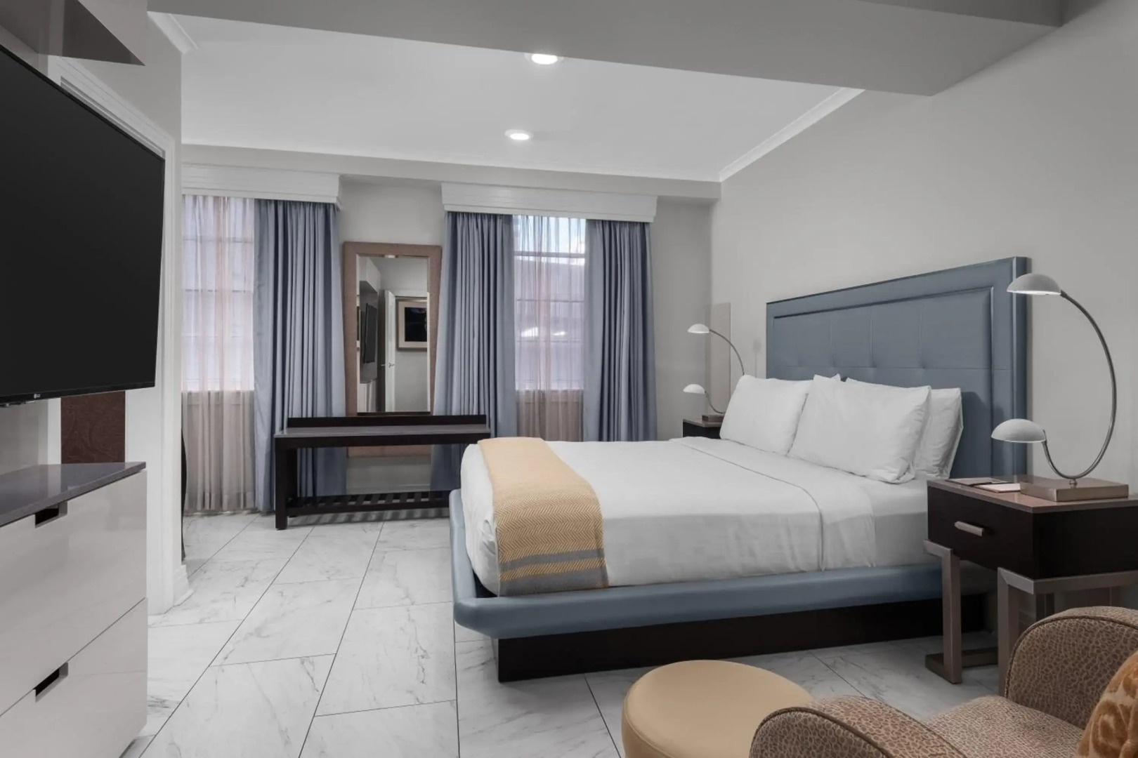 Photo - The Jung Hotel and Residences