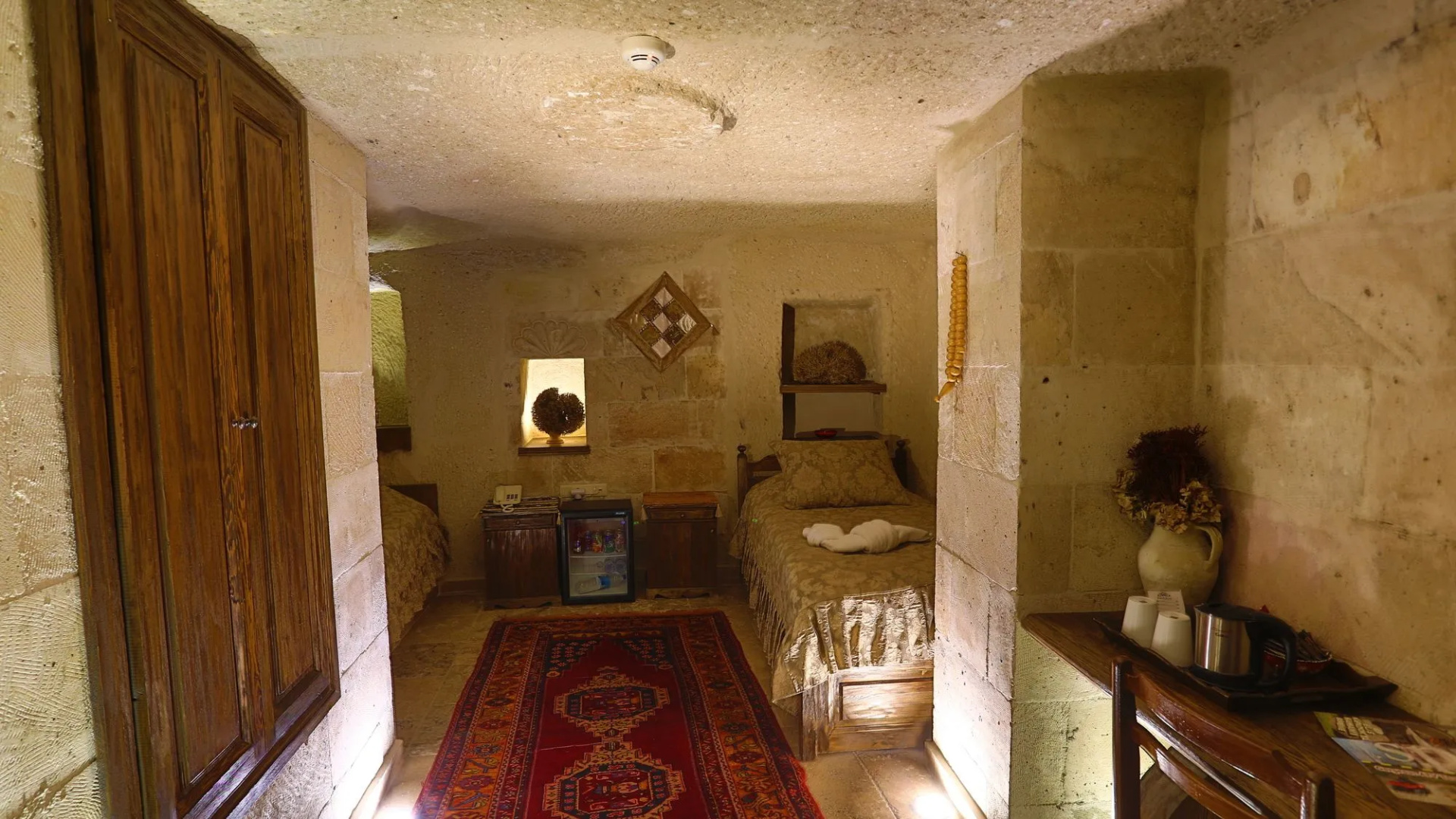 Photo - Hidden Cave Hotel